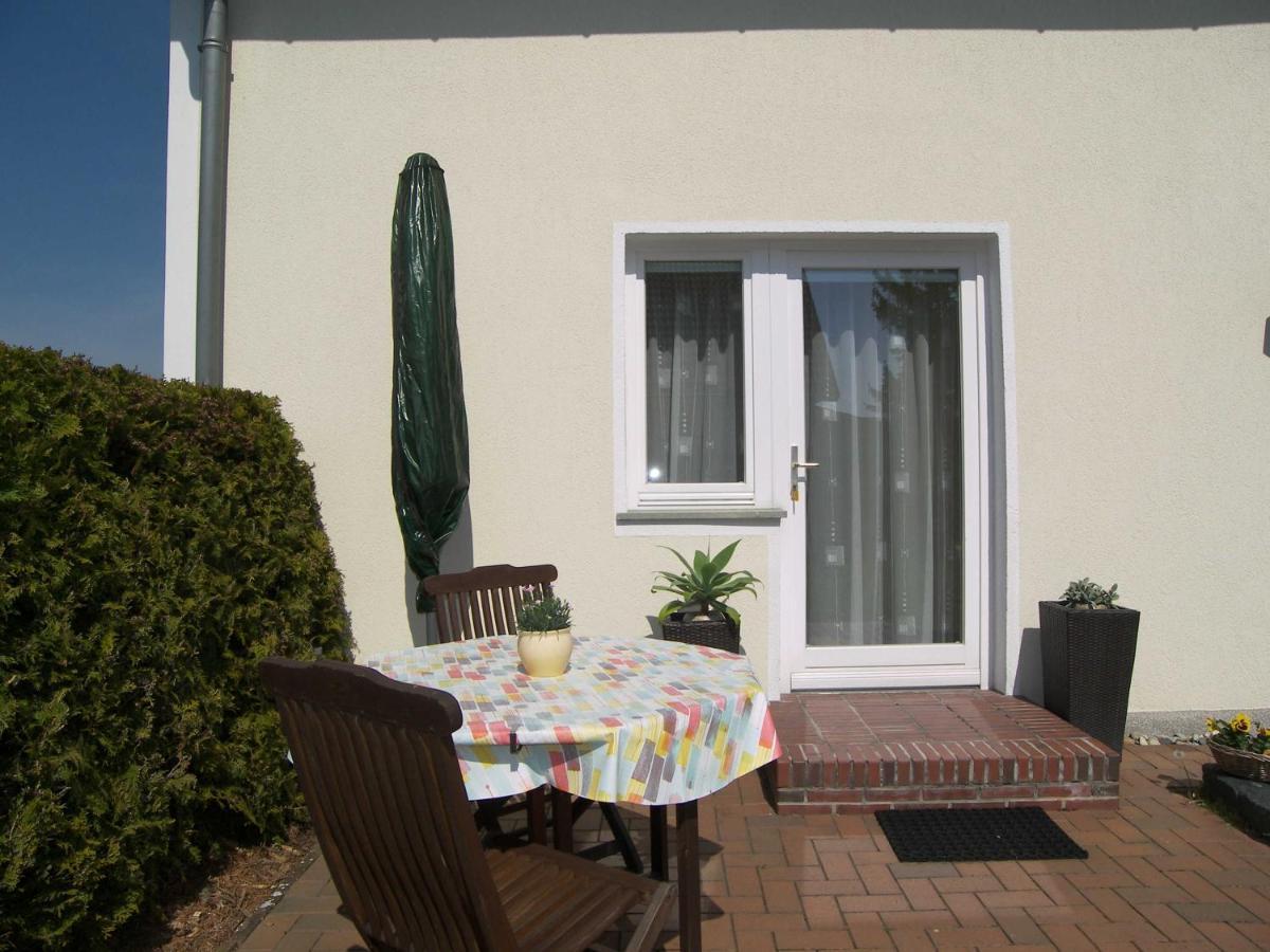 Urlaub Bei Schuenemanns Apartment Ulrichshorst Екстериор снимка